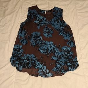 Who What Wear sleeveless floral blouse